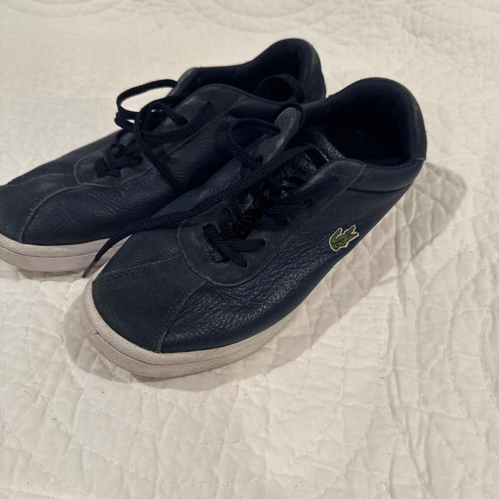 Lacoste Men's Navy and Black Trainers Size 8